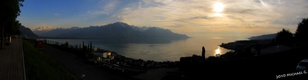 Vue sur le léman au-dessus de Montreux VD  