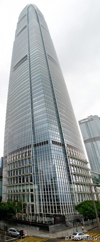 9 2 International Finance Centre - 415m - Hong Kong Centre